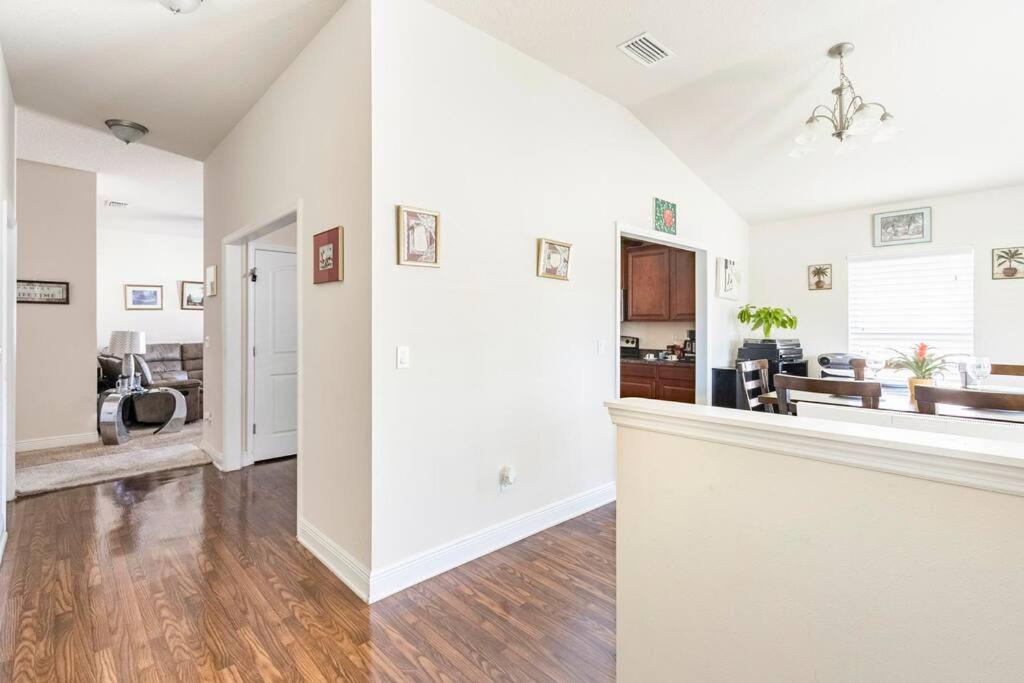 West Melbourne Hidden Gem Hideaway Homely מראה חיצוני תמונה